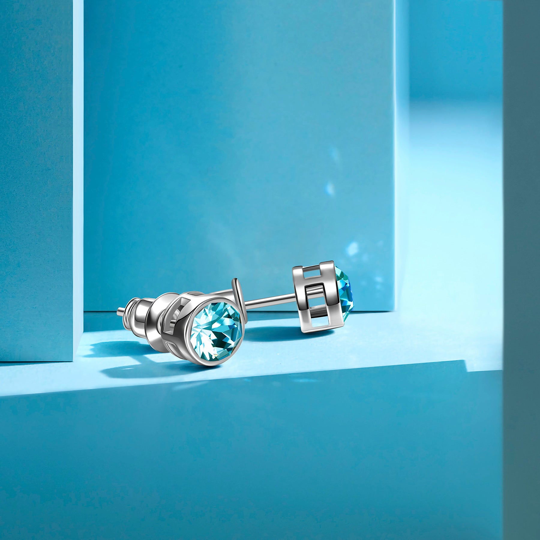 Aqua Blue Round Crystal Stud Earrings