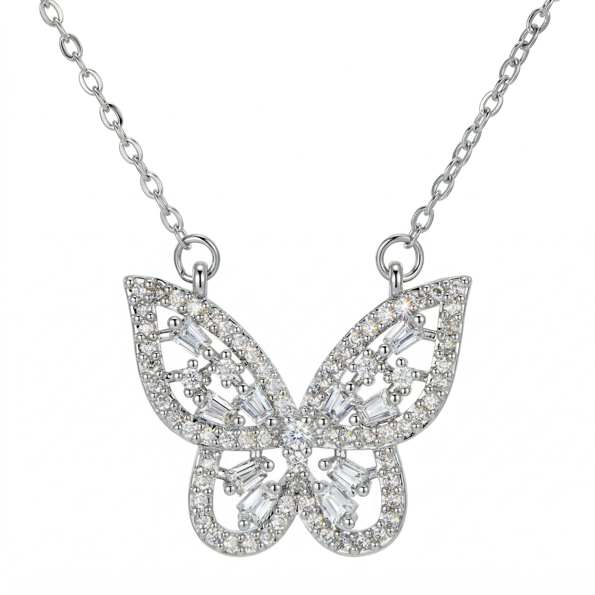 Dreamy Butterfly Pendant Necklace with Graceful Wings and Ethereal Elegance